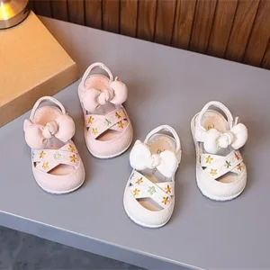 Summer New Kids Sandals Versatile Sandal Exquisite Elegant Princess Shoe Soft Sole Anti Slip Breathable Fashion Girls Baby Shoes